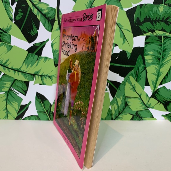 Vintage 1992 Barbie Book Phantom of Shrieking Pond Spooky - Picture 3 of 8